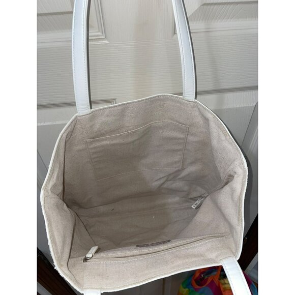 Mark and Graham Tennis Tote Bag A/E Design Large White & Gray Faux Leather With - Picture 7 of 9